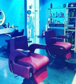 Studio 25 Cut & Shave