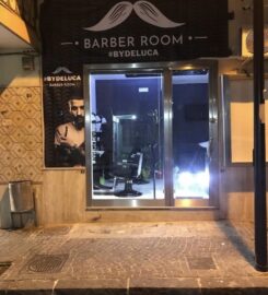 BY De Luca Barber Room